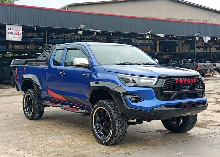 Used 11
                    TOYOTA
                     for Sale Image